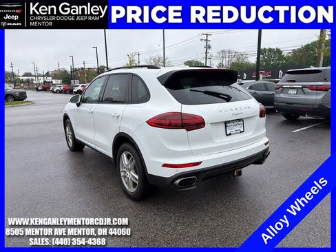 Used 2016 Porsche Cayenne AWD/4WD image 6