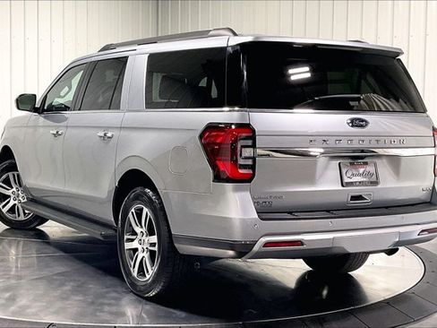 Used 2024 Ford Expedition Max Limited AWD/4WD image 12
