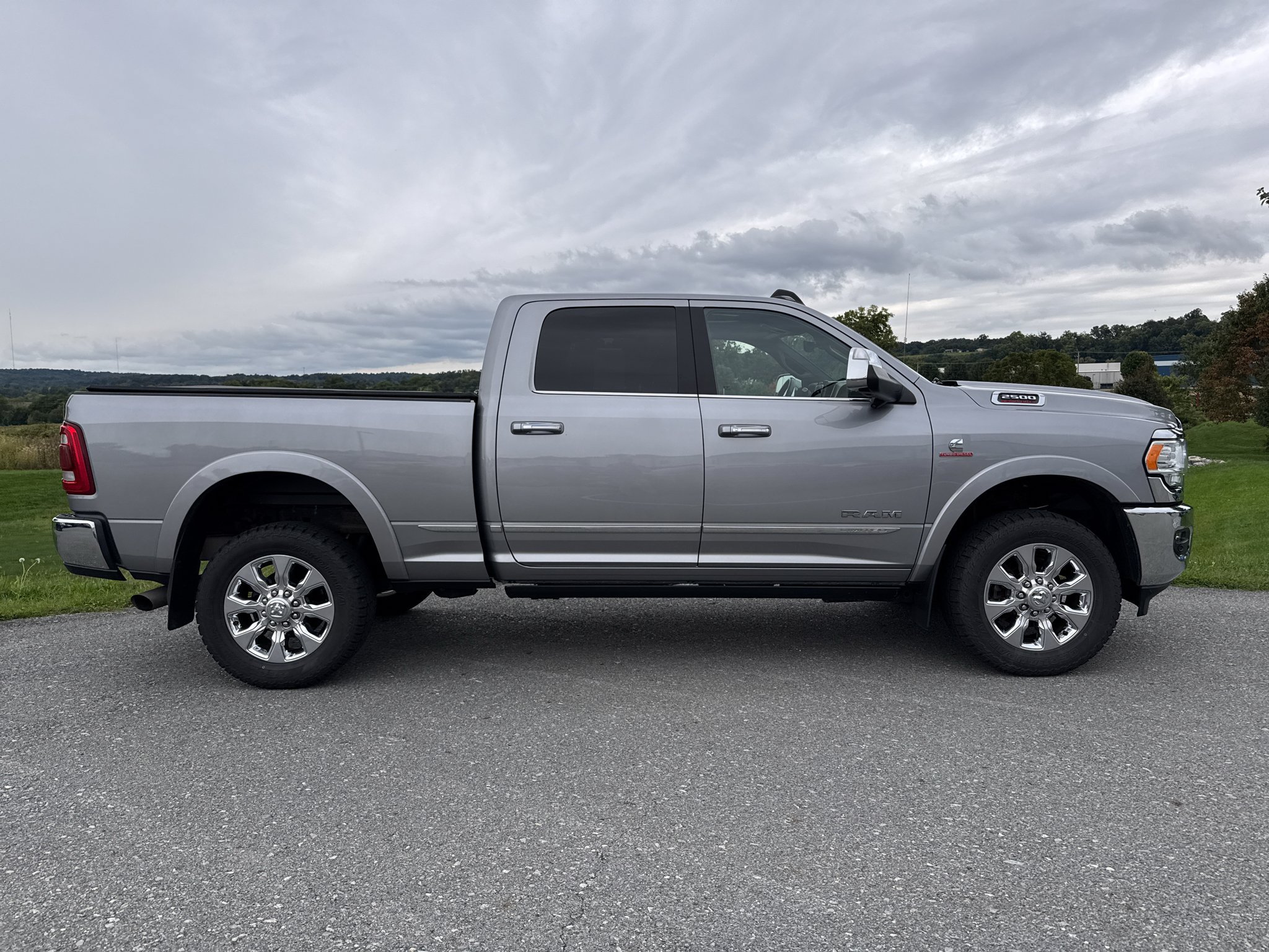 Used 2019 RAM 2500 Limited AWD/4WD image 13