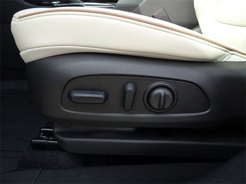 New 2026 Buick Encore GX Avenir w/ Avenir Technology Package image 12