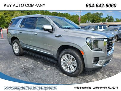 Used 2024 GMC Yukon SLT w/ SLT Luxury Package