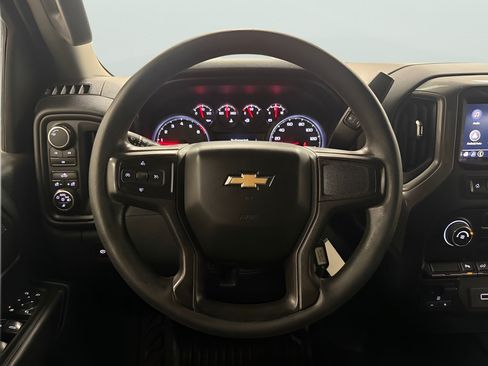 Used 2020 Chevrolet Silverado 2500 W/T w/ WT Safety Package AWD/4WD image 16