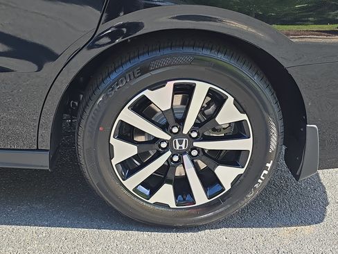 New 2026 Honda Odyssey EX-L image 35