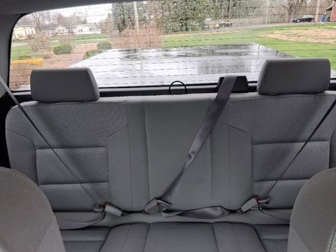 Used 2017 Chevrolet Silverado 1500 Custom w/ Custom Convenience Package image 16