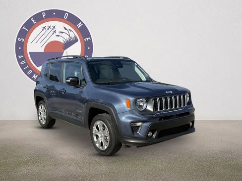 Used 2022 Jeep Renegade Limited image 2
