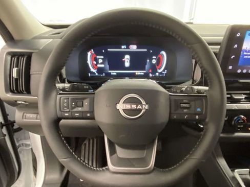 New 2026 Nissan Pathfinder SL FWD image 21