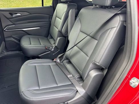New 2026 Chevrolet Traverse LT w/ Midnight/Sport Edition FWD image 16