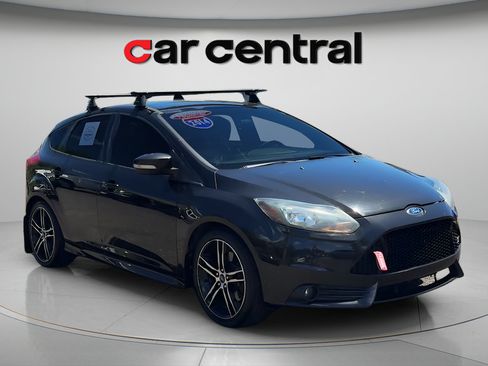 Used 2014 Ford Focus ST FWD image 7