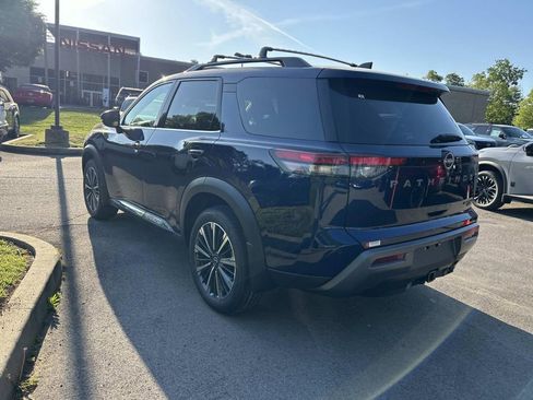 New 2026 Nissan Pathfinder Platinum AWD/4WD image 5