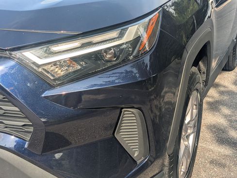 Used 2024 Toyota RAV4 XLE FWD image 9