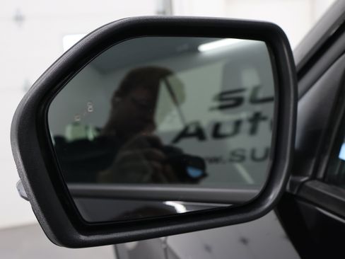 Used 2025 Ford Explorer ST-Line image 42