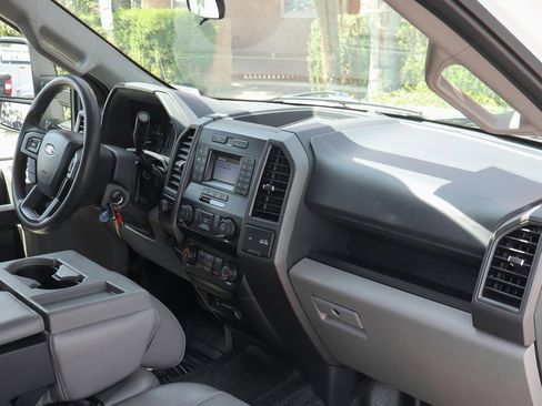 Used 2022 Ford F350 XL w/ Power Equipment Group image 44