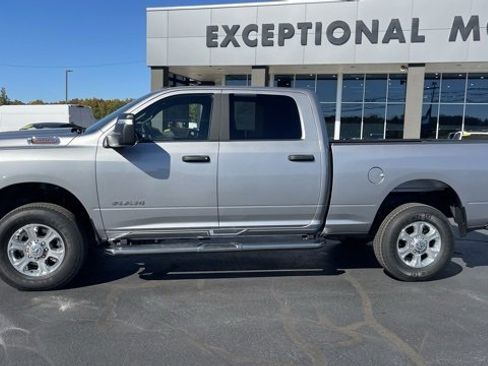 Used 2024 RAM 2500 Big Horn w/ Bed Utility Group image 2