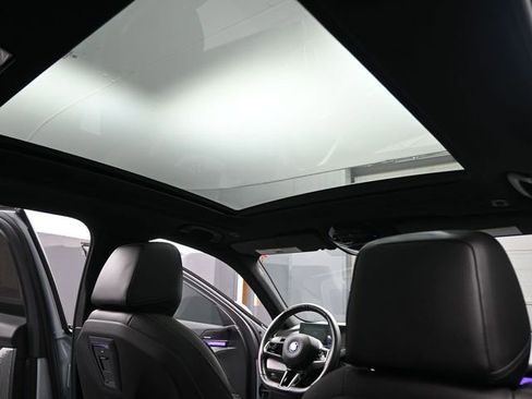 Used 2024 BMW i5 eDrive40i w/ M Sport Package RWD image 27