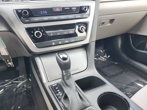 Used 2016 Hyundai Sonata SE FWD image 27