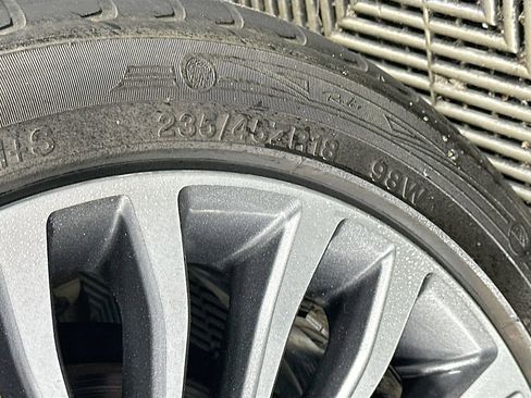 Used 2018 Ford Fusion Titanium image 33