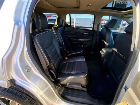 Used 2017 GMC Acadia Denali w/ Technology Package image 19