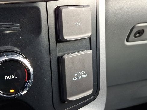 Used 2023 Ford F150 Lariat w/ Equipment Group 502A High image 27