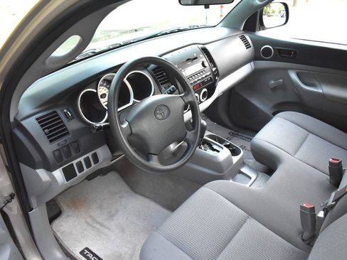 Used 2005 Toyota Tacoma 2WD Regular Cab image 35