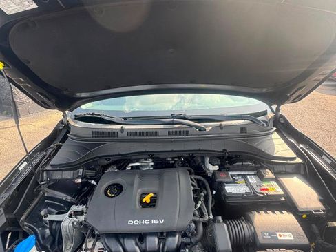 Used 2018 Hyundai Kona SE AWD/4WD image 21