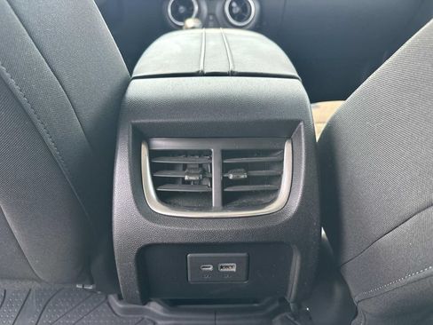 Used 2020 Chevrolet Blazer LT w/ LPO, Floor Liner Package FWD image 12