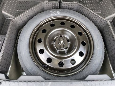 Certified 2024 Ford Edge Titanium image 26