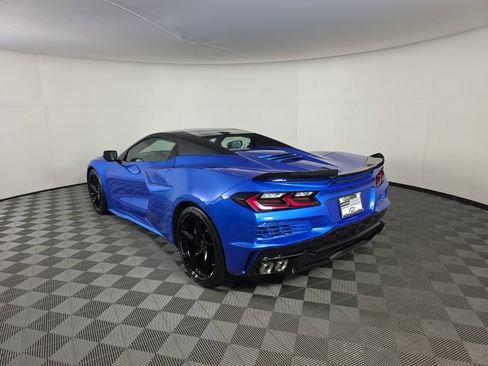 New 2026 Chevrolet Corvette E-Ray image 3