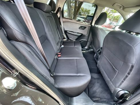 Used 2023 Nissan Rogue S FWD image 26