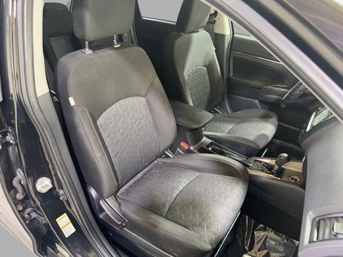 Used 2020 Mitsubishi Outlander Sport ES image 39