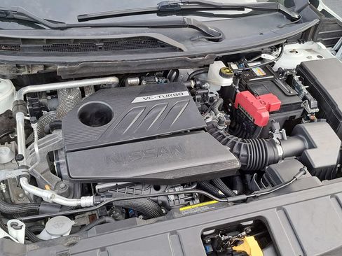 Used 2023 Nissan Rogue SV FWD image 17