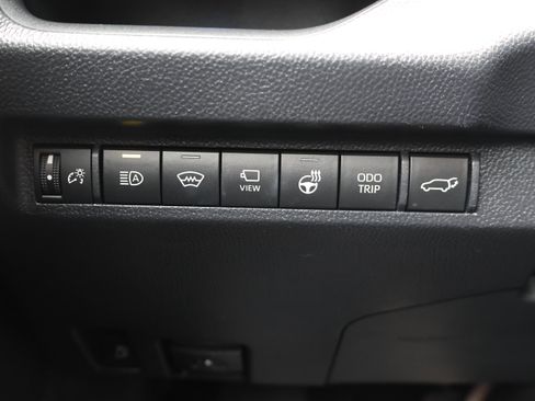 Used 2023 Toyota RAV4 XSE AWD/4WD image 34