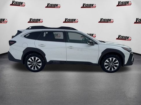 Used 2023 Subaru Outback Limited XT image 4