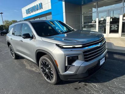 New 2025 Chevrolet Traverse LT w/ Sun and Wheel Package