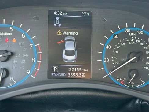 Used 2024 INFINITI Q50 Luxe AWD/4WD image 28