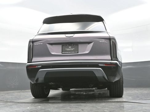 Used 2026 Cadillac Vistiq Luxury AWD/4WD image 45