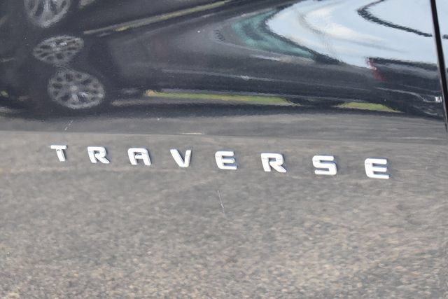 Used 2018 Chevrolet Traverse Premier AWD/4WD image 12