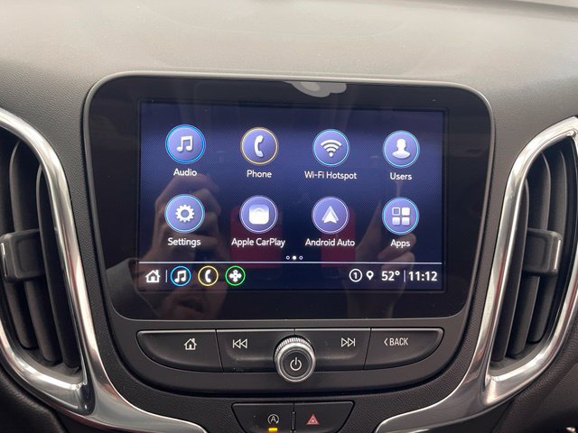 Used 2024 Chevrolet Equinox LT AWD/4WD image 3