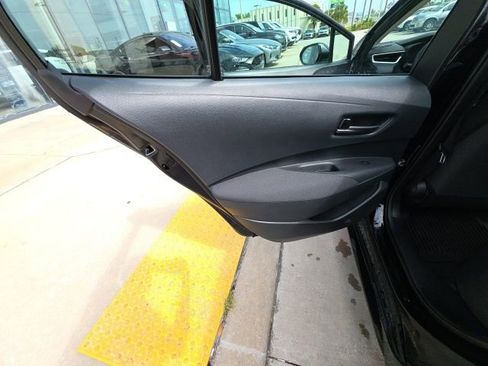 Used 2024 Toyota Corolla LE image 22