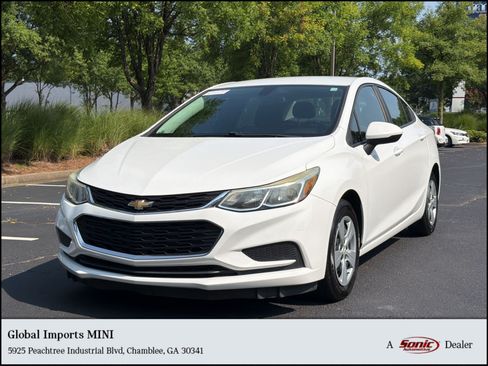 Used 2016 Chevrolet Cruze LS FWD image 1