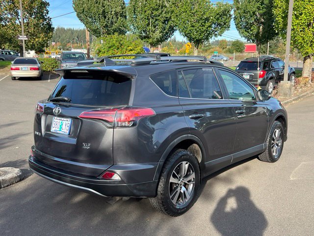 Used 2017 Toyota RAV4 XLE w/ Plus Special Value Package AWD/4WD image 7