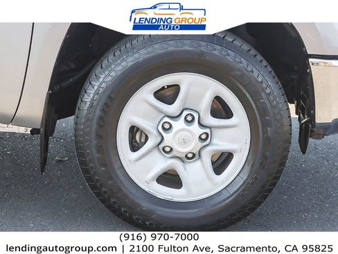 Used 2017 Toyota Tundra SR5 image 9