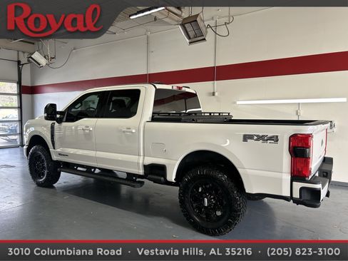 Used 2024 Ford F350 Lariat w/ Lariat Ultimate Package image 2