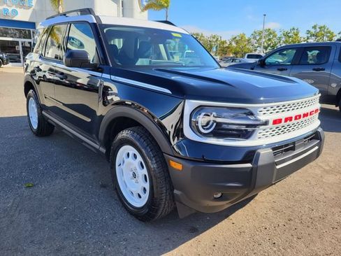 Used 2025 Ford Bronco Sport Heritage w/ Convenience Package AWD/4WD image 1