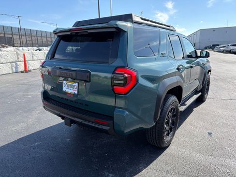 Used 2025 Toyota 4Runner TRD Off-Road Premium image 8