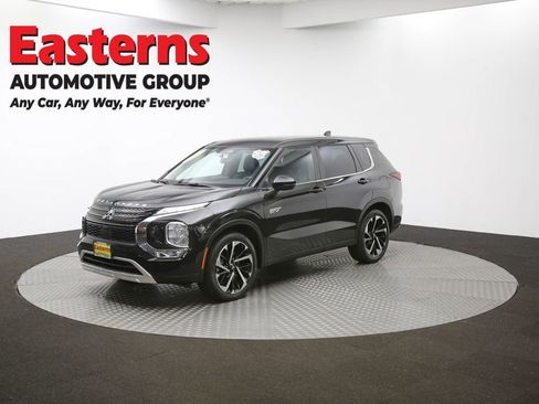 Used 2023 Mitsubishi Outlander SE AWD/4WD image 57