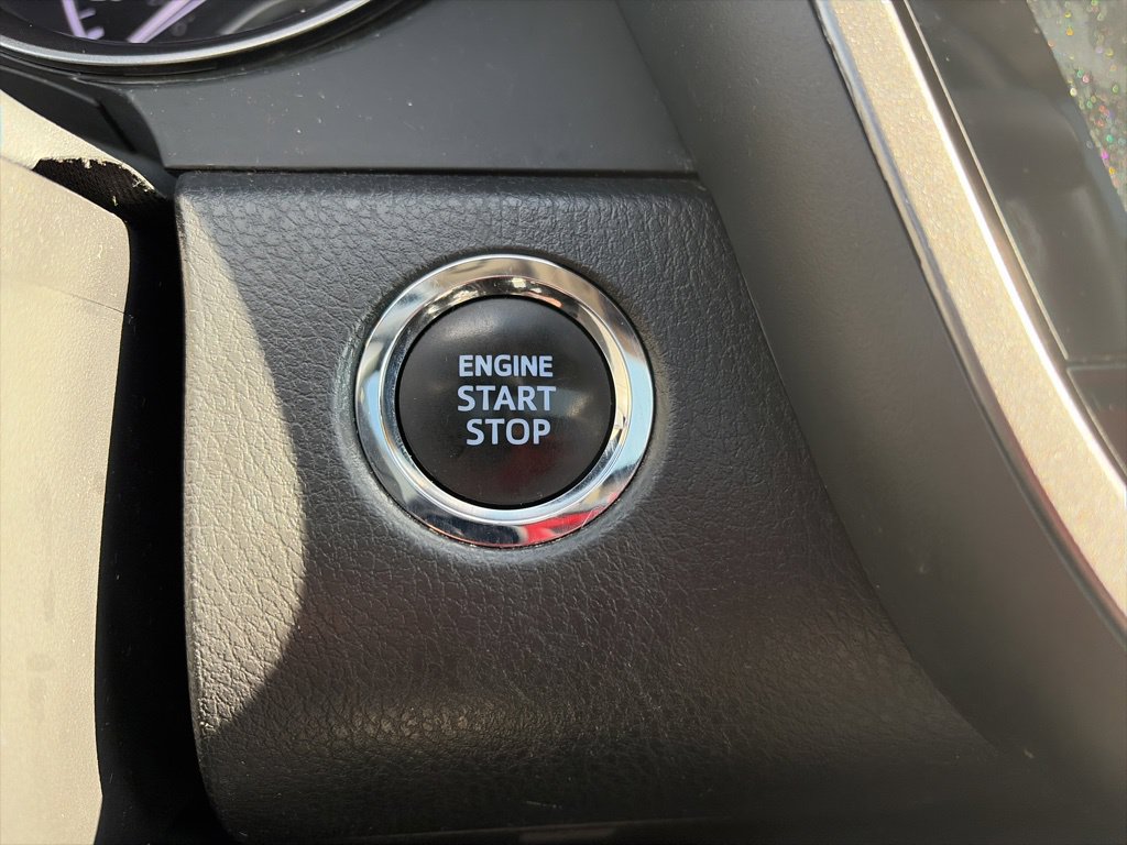 Used 2023 Toyota Camry SE w/ Cold Weather Package AWD/4WD image 32