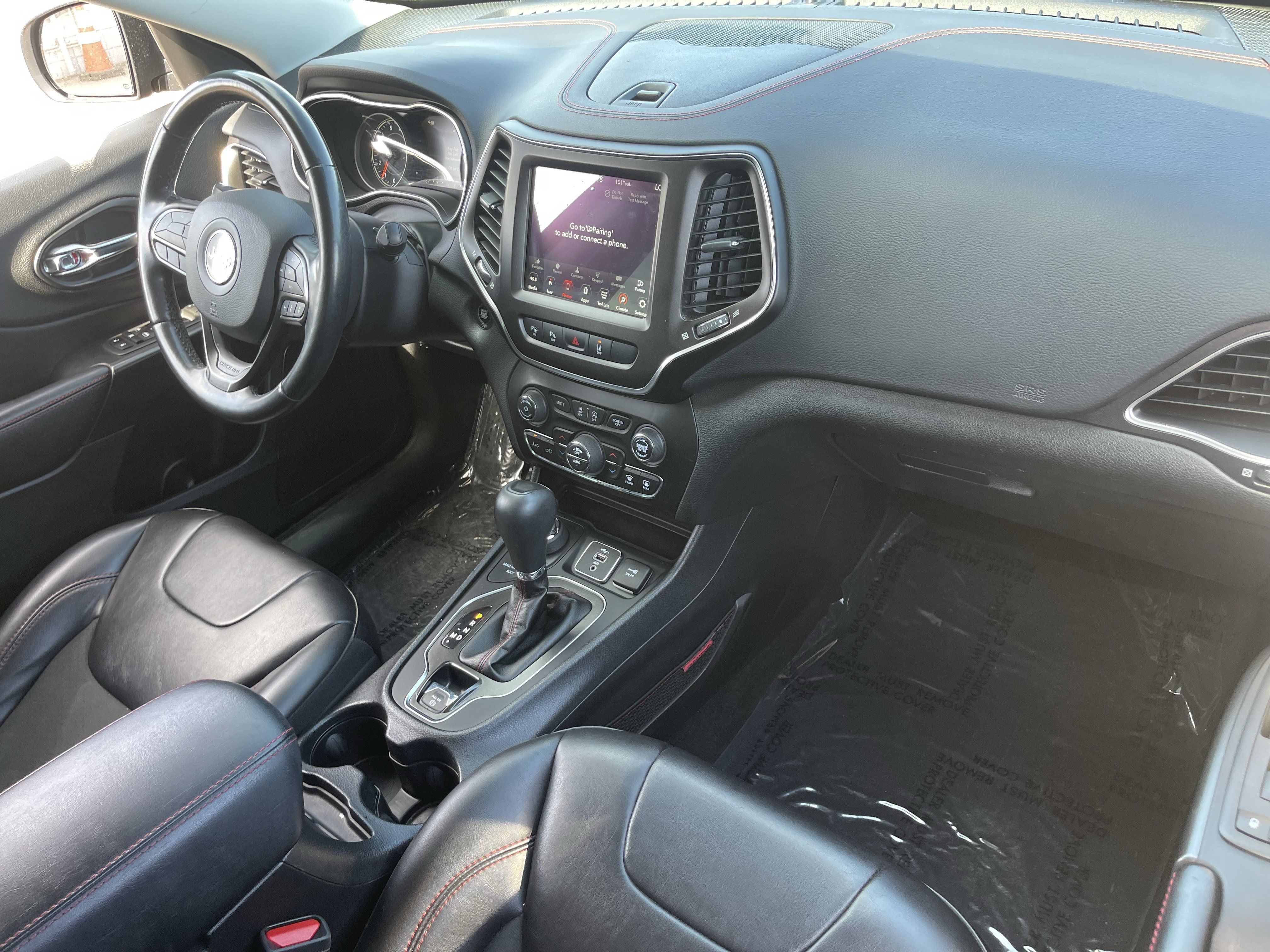 Used 2021 Jeep Cherokee Trailhawk w/ Sun, Sound & Nav Group AWD/4WD image 12