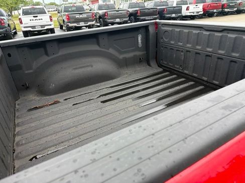 Used 2025 RAM 1500 Laramie w/ Night Edition AWD/4WD image 5