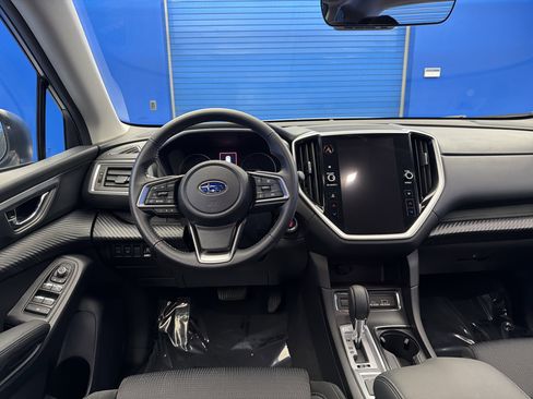 Certified 2025 Subaru Ascent Premium w/ Premium Package image 27