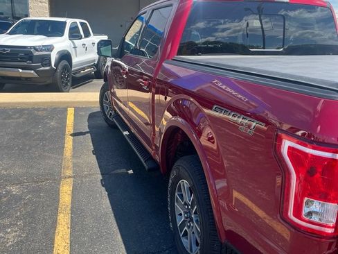 Used 2017 Ford F150 XLT w/ Equipment Group 302A Luxury AWD/4WD image 4